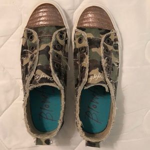 Blowfish camp sneakers